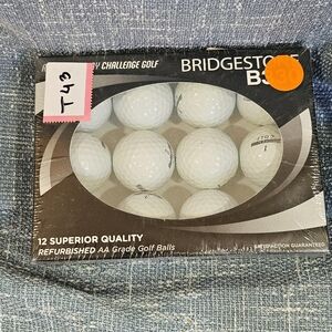 12 Golf Balls